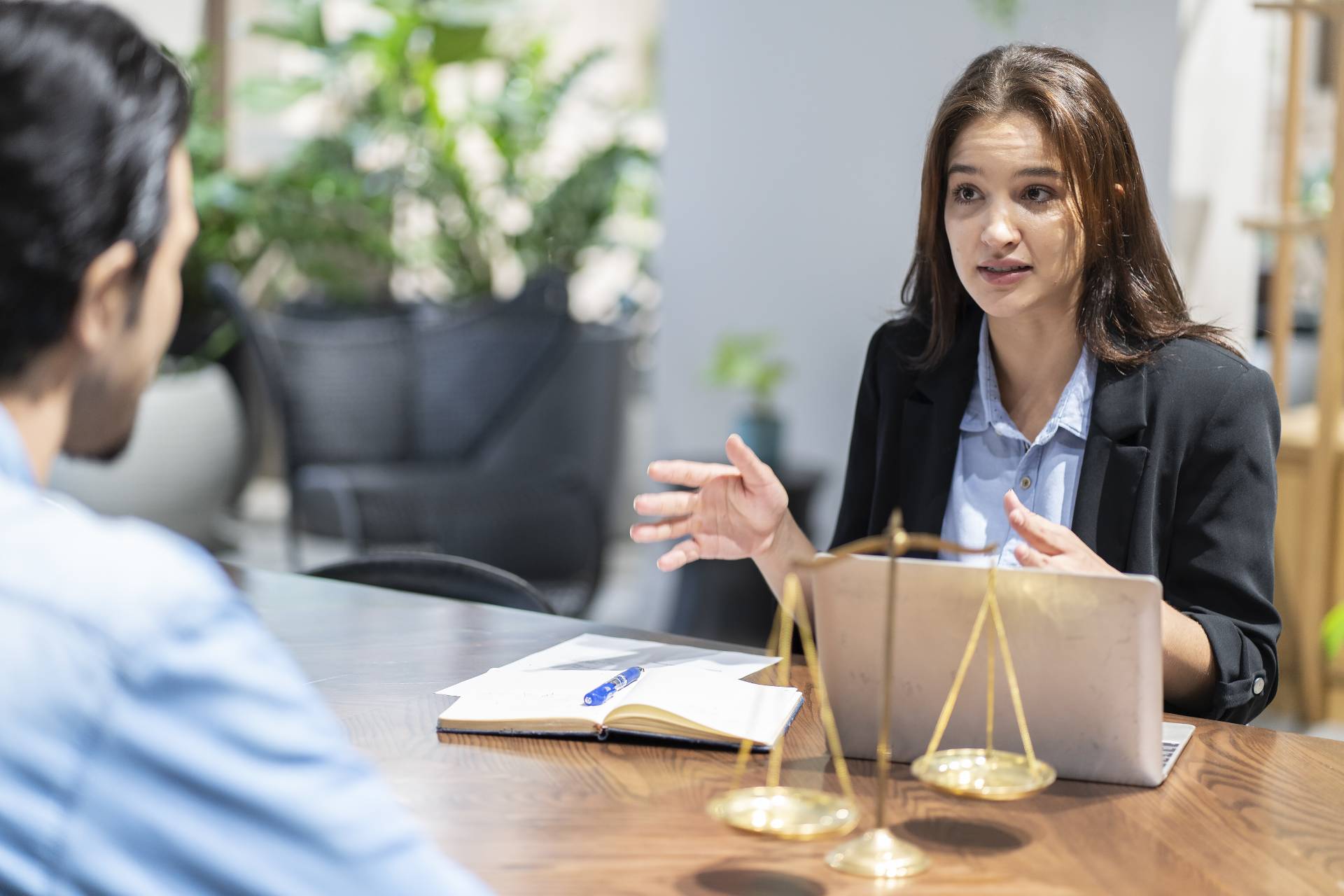 How To Lead A Successful Career In Law?